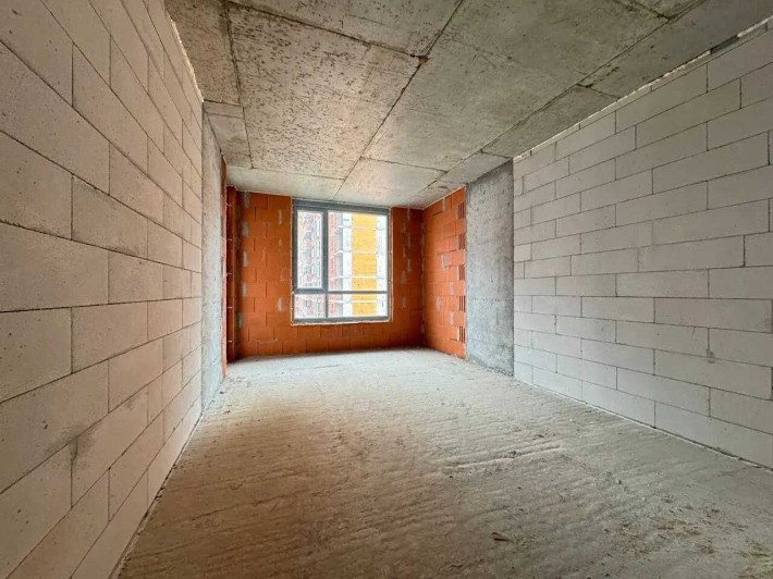 1-кім поруч з центром міста ! - фото 1