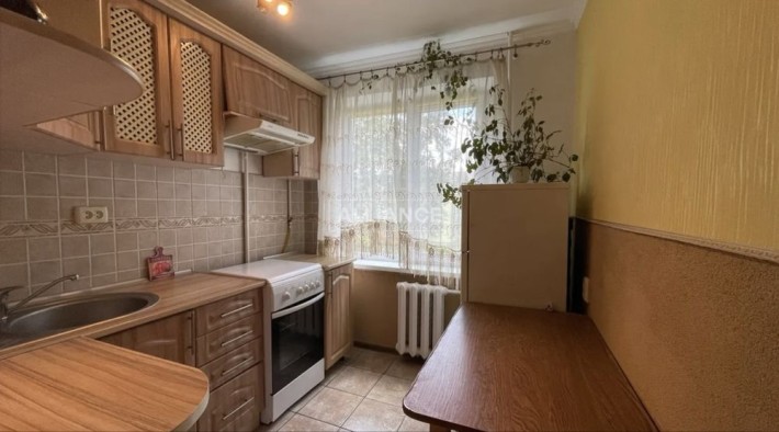 Гарна 2км квартира по вул.Хоткевича - фото 1