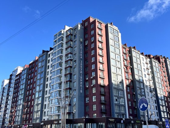 Продаю двосторонню 1-кімнатну квартиру в центрі (ЖК Княгинин) Івано-Франківськ