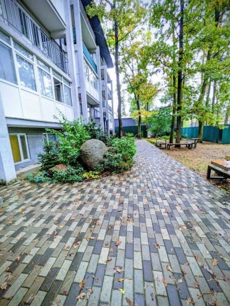 2к квартира з ремонтом  в зеленій локації! Мінімальне оформлення! - фото 1