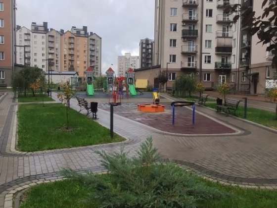 ЖК Скандія, студія з балконом і гардеробною Бровары