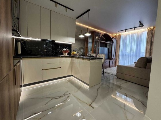 Неймовірна 1 км квартира з дорогим ремонтом в сучасному ЖК Ивано-Франковск