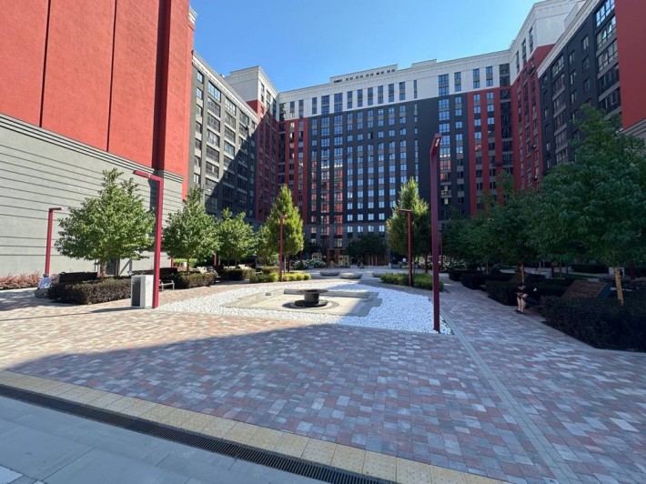 Простора трикімнатна квартира . ЖК Бізнес Класу . Без % для ПОКУПЦЯ - фото 1