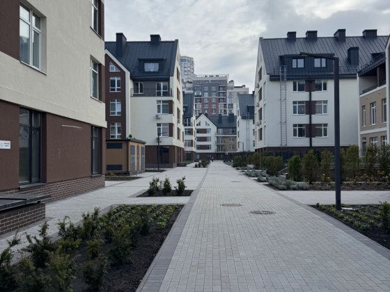 Продаж нерухомості Жк лавандовий, Бровари Бровары