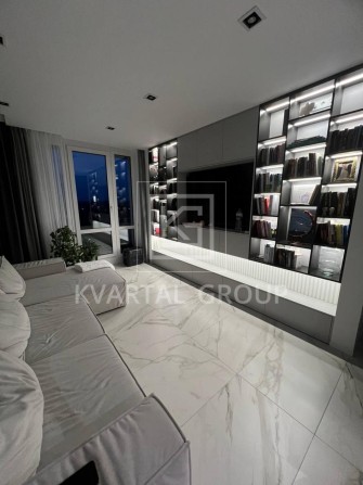 Комфорт та емоції можна купити!Вид на Центральний парк та місто - фото 1