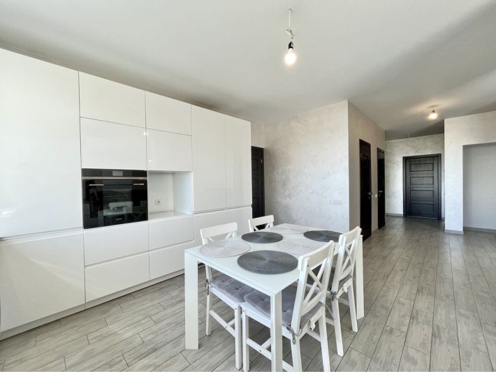 Продам без комісії 4к з паркомісцем в ЖК Вишнева оселя - фото 1