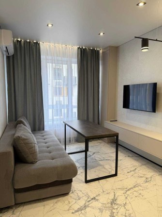 Євро 2к квартира з ремонтом + комора 4м2, жк Молодість - фото 1