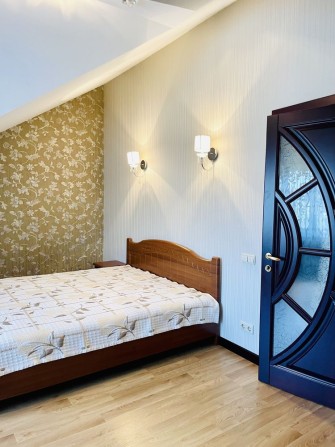 Продаж  3 кімнатної квартири 102 м2  у  м.Вишневе вул. К.Скрябіна 15 - фото 1