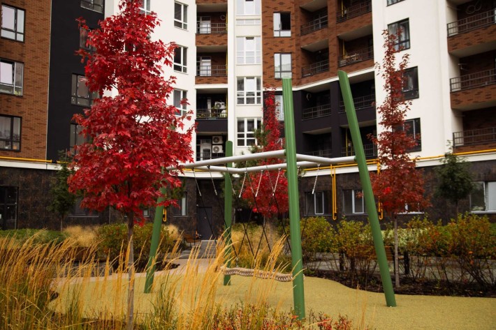 Трикімнатна квартира в ЖК Синергія. Двір без авто - фото 1