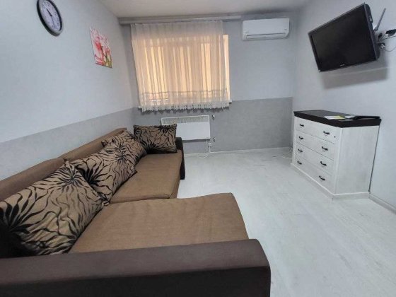 Однокімнатна квартира в цоколі в Бучі Буча