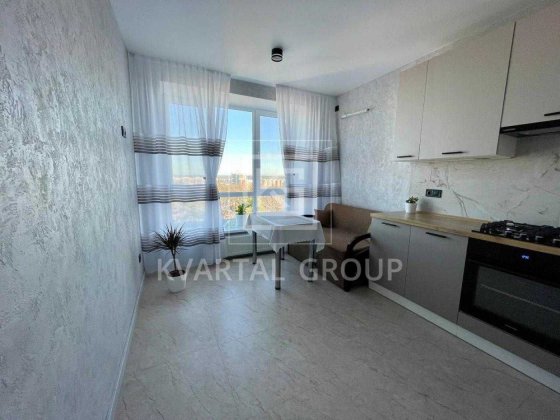 Однокінатна квартира з ремонтом  ЖК "Нові метри Centre" Ірпінь