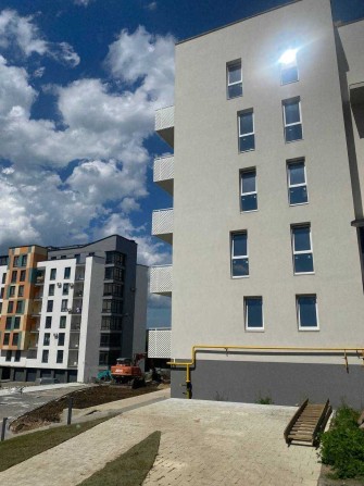 Продаж 3 кімнатної біля Велесу - фото 1