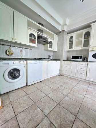 Продаж 3-х кімнатної квартири м- в Таращанський з гарним торгом - фото 1