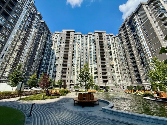 ТОП ціна на дворівневу з терасою в Гранд Бурже