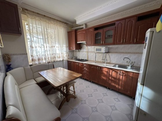 Продаж 3 кім. квартири, вул. Тисменицька, поруч річка Івано-Франківськ