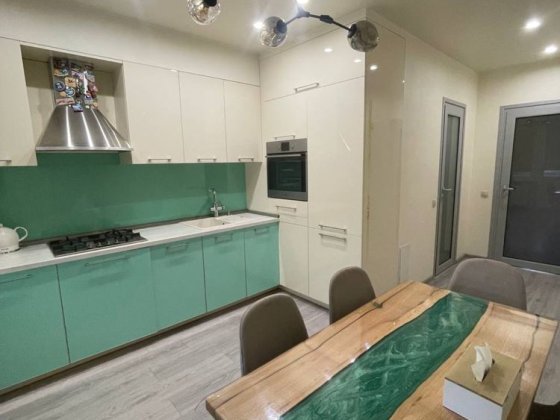 Продам 5 кімнатну квартиру. Район ДНС. Василя  Стуса Белая Церковь