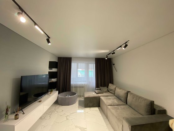 Продається 3кв квартира з ремонтом, меблями і технікою + 2й рівень Івано-Франківськ