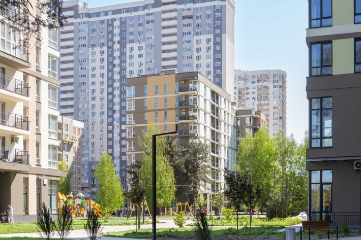 Двокімнатна квартира з видом на ліс. ЖК Крона Парк 2 - фото 1