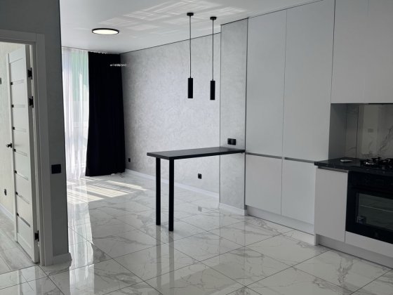 Квартира з ремонтом низький поверх Ірпінь