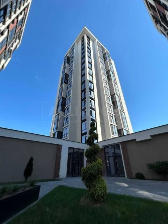 Готова до ремонту 2 кім. квартира в ЖК Манхетин - фото 1