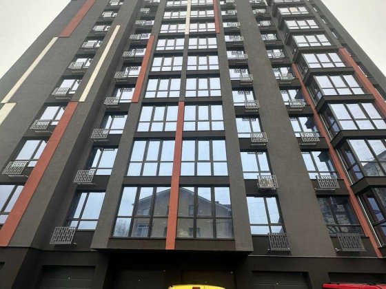 Продаю квартиру в новому ЖК U One Ивано-Франковск