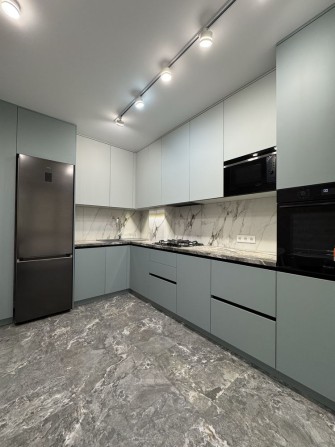 1к квартира з новим сучасним ремонтом! Повна комплектація! ГАЗ - фото 1