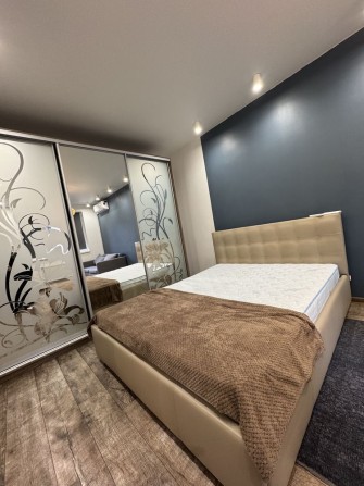 Центральний парк! Однокімнатна з хорошим ремонтом!Газове опалення!2%оф - фото 1