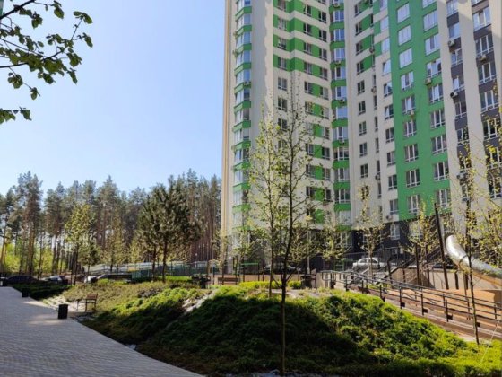 Трьокімнатна єоселя центр міста Ирпень