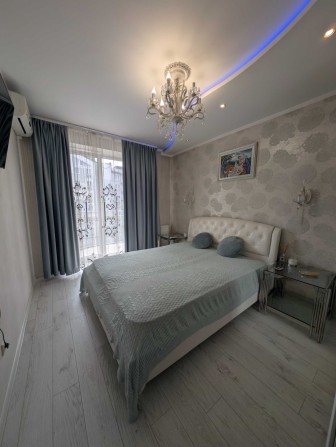 Велика 3км квартира з гарним ремонтом у новішому будинку. Постанови - фото 1