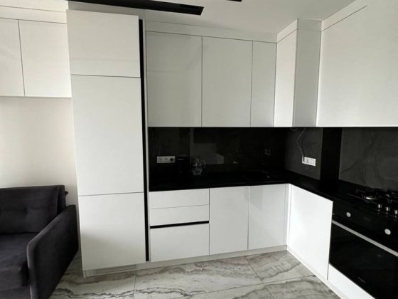 Новенька  євродвохкімнатна квартира в ЖК синергія сіті Ирпень