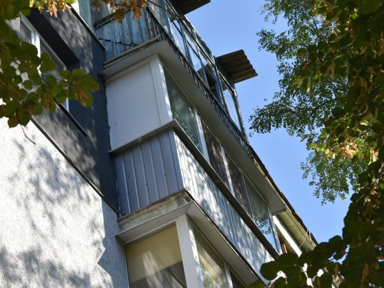 Продам 2 кімнатну квартиру 173 квартал вул. Едуарда Фукса 4 поверх. Кривой Рог