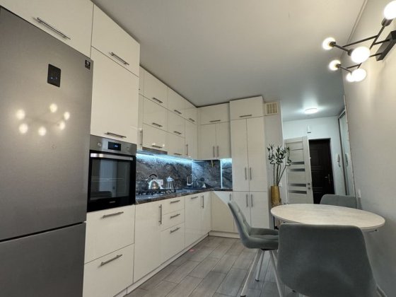 Квартира з якісним ремонтом в розвиненому районі. Газ Ірпінь