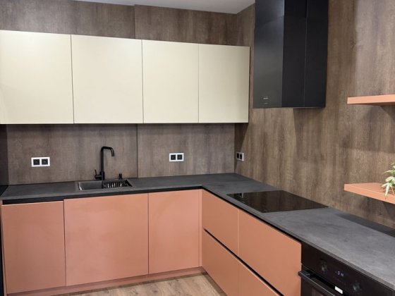 ЮТЛАНДІЯ!Євро-2к.Гардеробна,терасса,ЯКІСНИЙ РЕМОНТ!! Ирпень