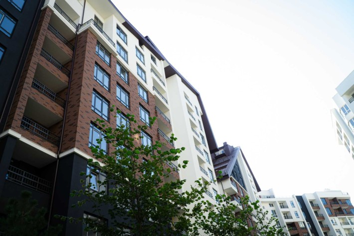 2-кімнатна квартира з балконом. Біля Парку Письменників - фото 1