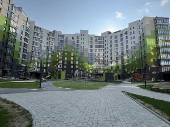 Продаж 3-кімнатної квартири в ЖК "Міленіум" Івано-Франківськ