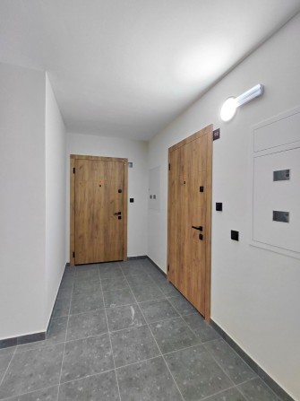 Однокімнатна з ремонтом і автономним опаленням! - фото 1