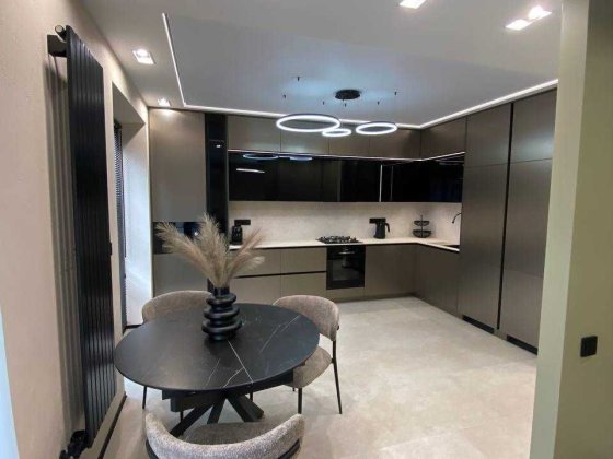 Продаж елітної 3-кімнатної квартири в Клубному містечку 12 Івано-Франківськ