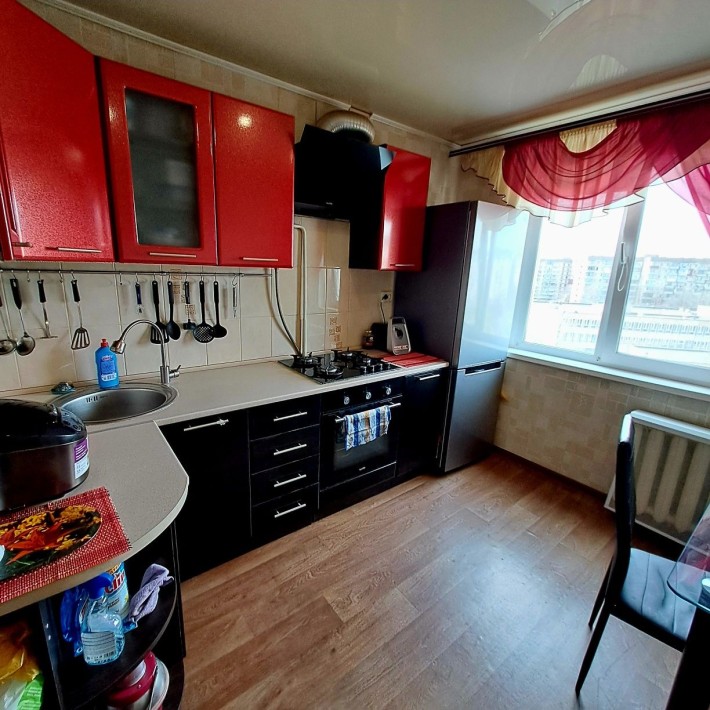 Продам 3х кімнатну квартиру по вул.Чарівна программа є відновлення - фото 1