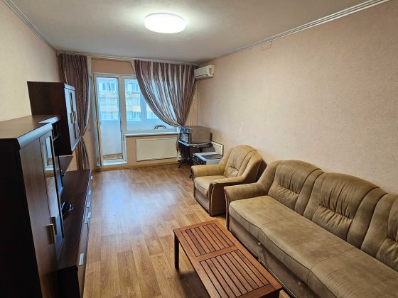 3-кімнатна з ремонтом, меблями та автономним опалення, Східний-1 Кривой Рог