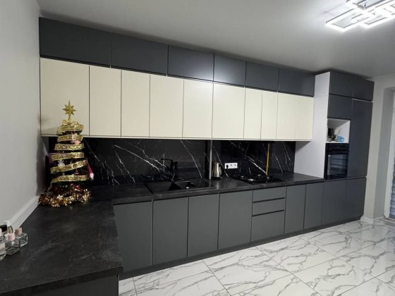 Продаж 2 кім з ремонтом м-н БАМ Ивано-Франковск