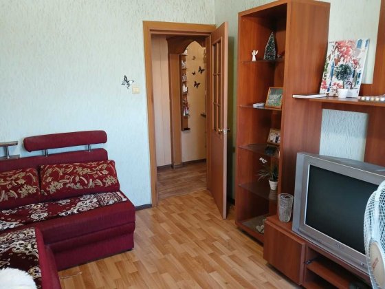 Затишна двокімнатна квартира - готова до заселення. Відео Кривий Ріг