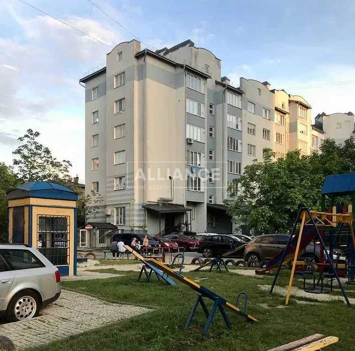 1км квартира з ремонтом вул. Курінного Чорноти в обжитому будинку - фото 1