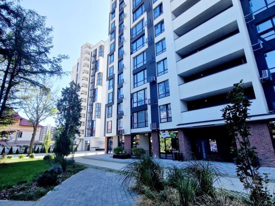 2 кімнатна в ЖК Манхетен Ивано-Франковск