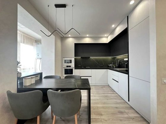 Простора 3кім. квартира в сучасному ЖК закритого типу Ивано-Франковск