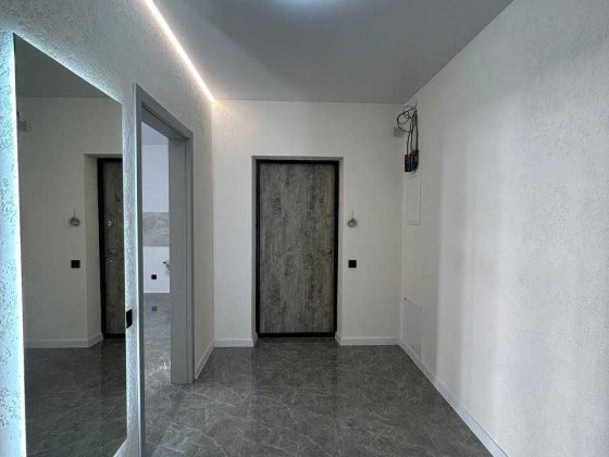 Продаж двохсторонньої 2 кім. квартири на ідеальному 2 поверсі! Ивано-Франковск