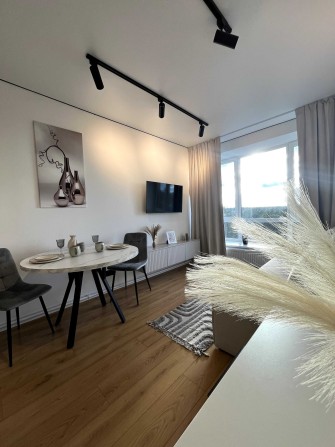 1к квартира в самому серці Ірпеня! Новий стильний сучасний ремонт! газ - фото 1