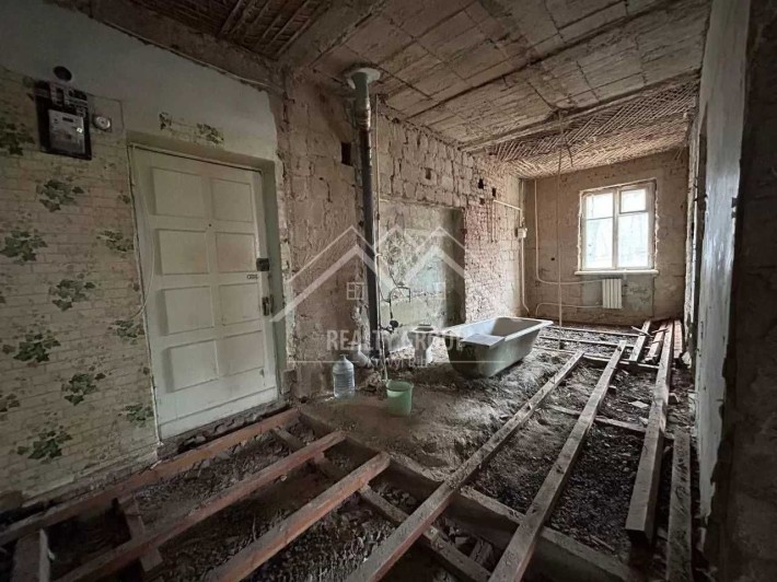 Продаж 3к сталінки на 96-му кварталі, 2/3 - фото 1