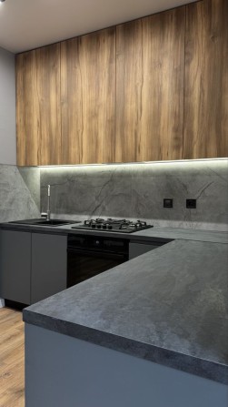 Євродвушка з новим ремонтом! Хороша локація - фото 1