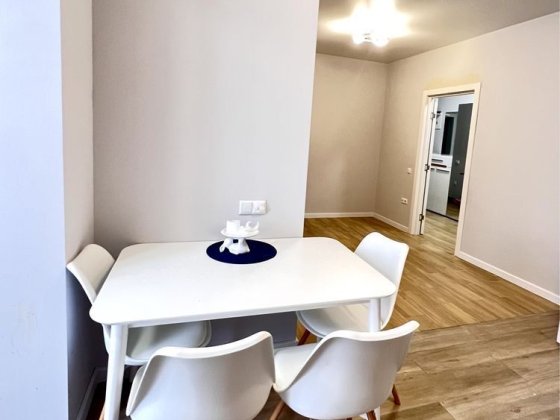 Двокімнатна в обжитому будинку - 82000$ Ирпень