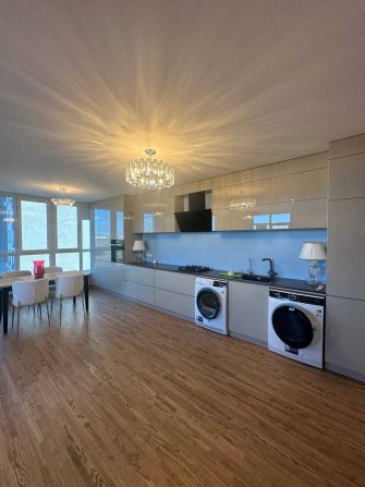 Продається квартира студія з дизайнерським ремонтом та видом на ріку - фото 1